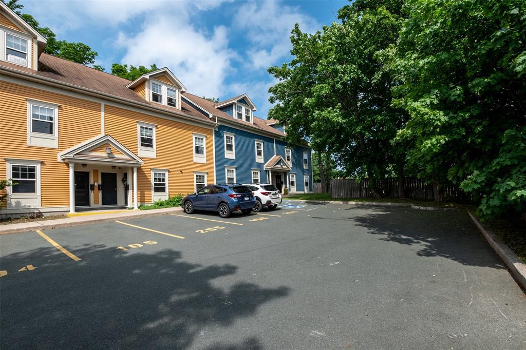 205-70 Freshwater Road, St. John'S, NL - Outdoor