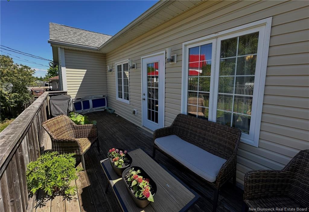 25 Helena Crt, Fredericton, NB