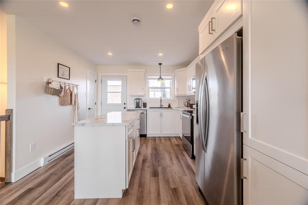 1643 Conception Bay Highway, Conception Bay South, NL - Indoor Photo Showing Kitchen