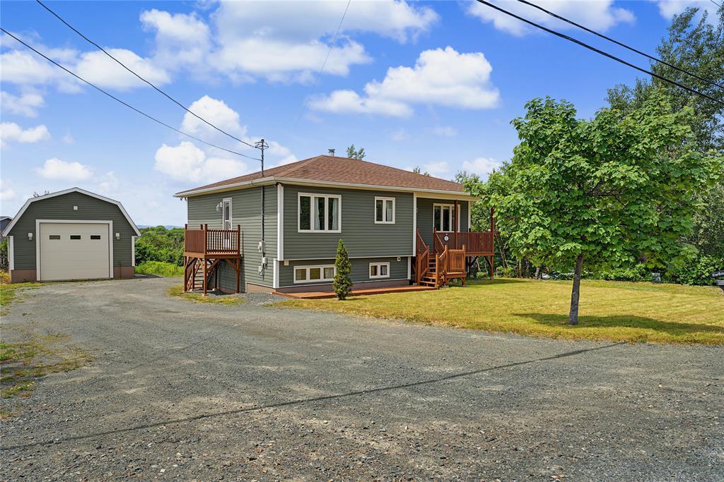 22 Hibbs Road, Conception Bay South, NL