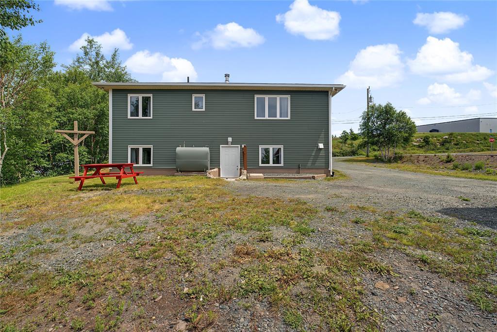 22 Hibbs Road, Conception Bay South, NL