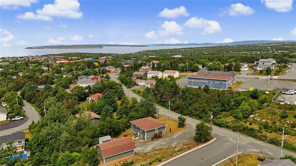 22 Hibbs Road, Conception Bay South, NL