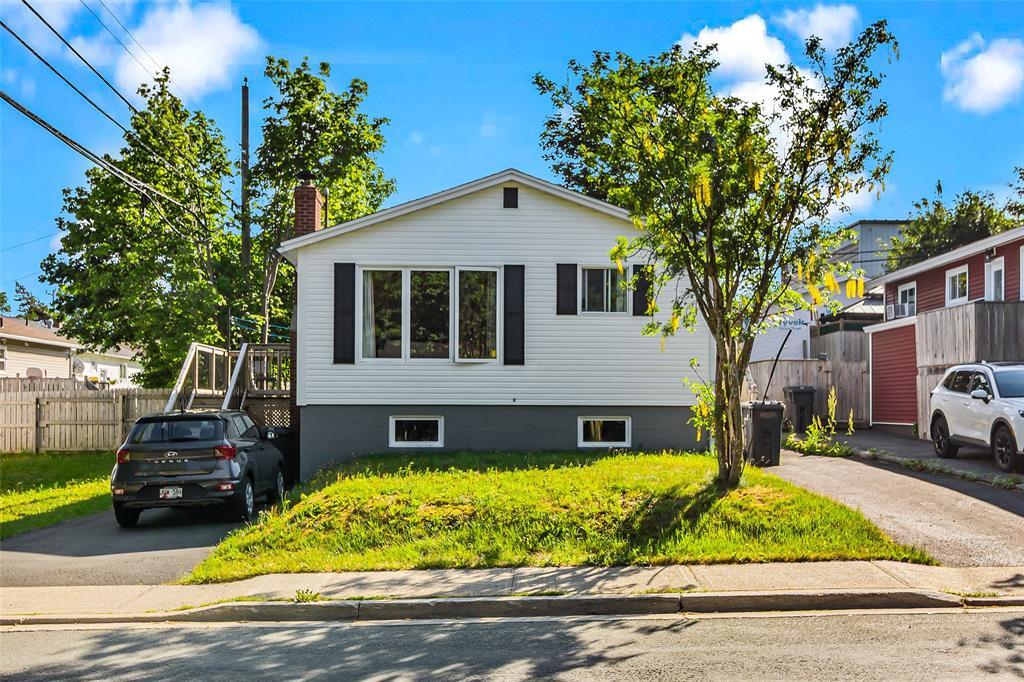 1 Bannister Street, Mount Pearl, NL