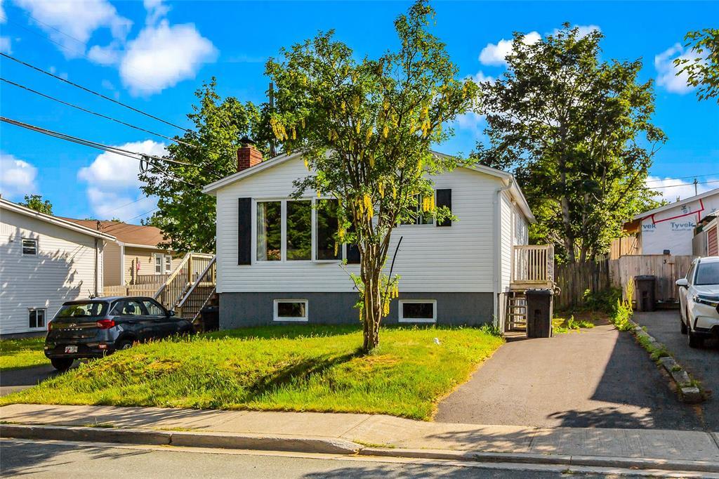 1 Bannister Street, Mount Pearl, NL