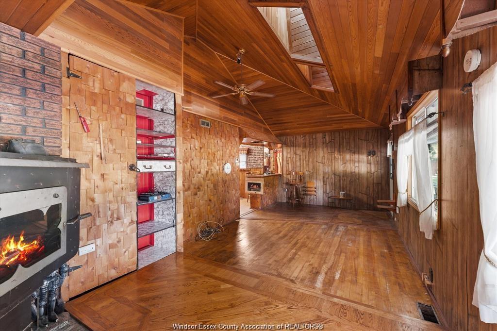 3648 King, Windsor, ON