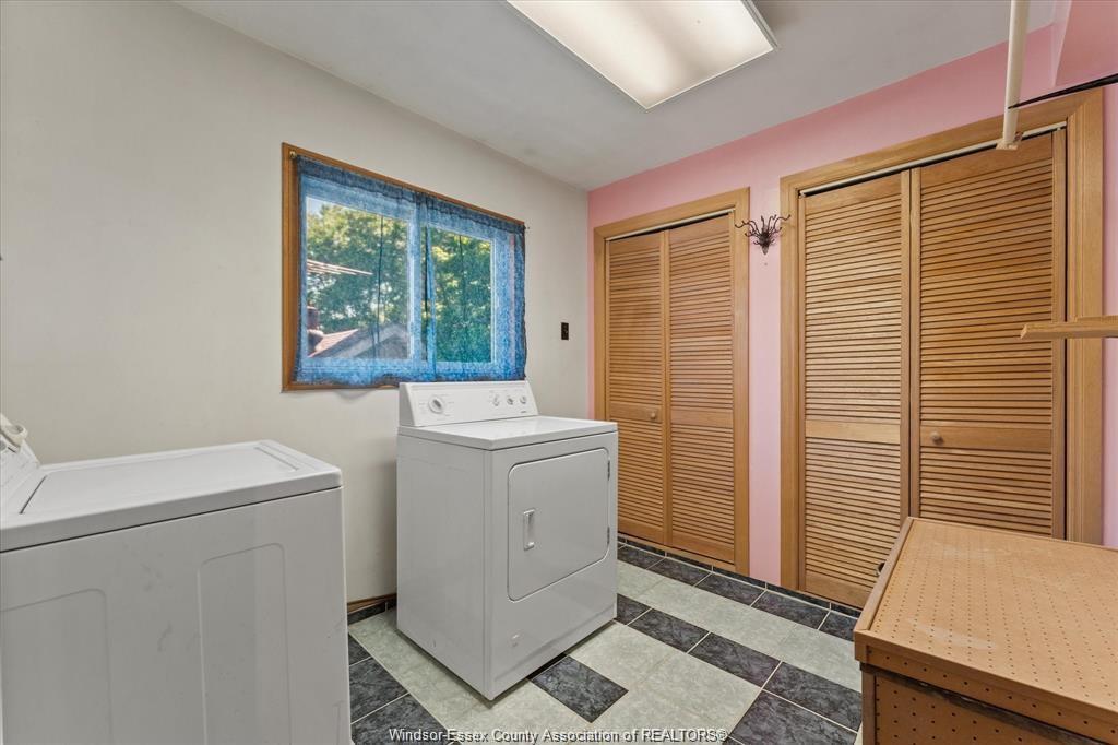 3648 King, Windsor, ON