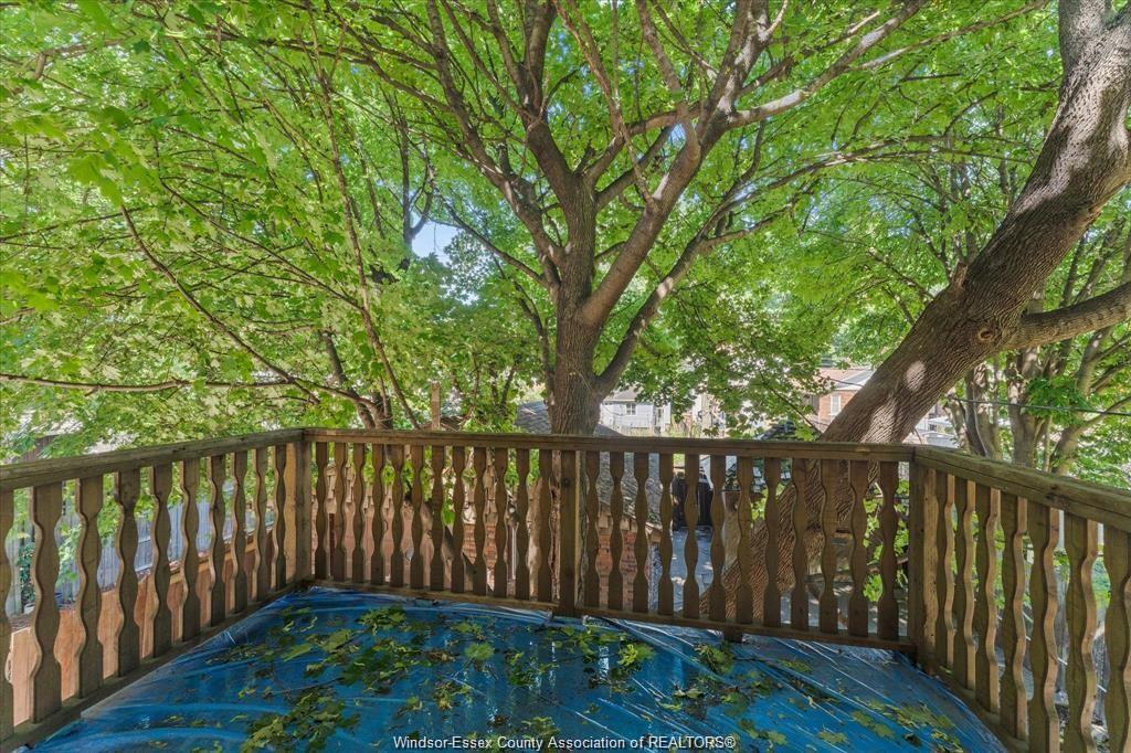 3648 King, Windsor, ON