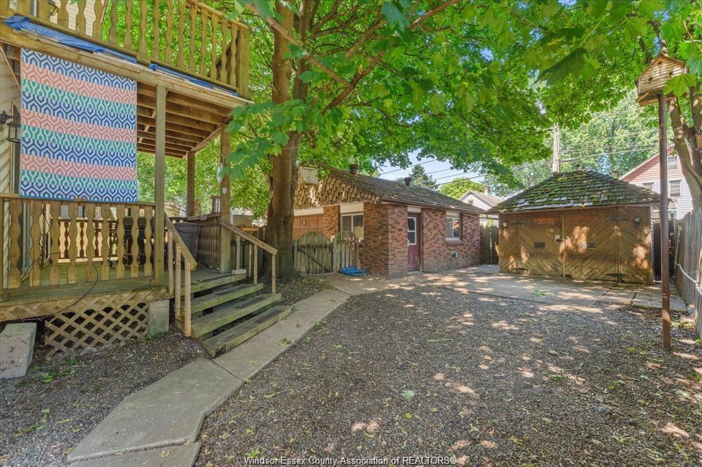 3648 King, Windsor, ON