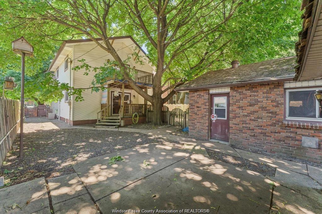 3648 King, Windsor, ON