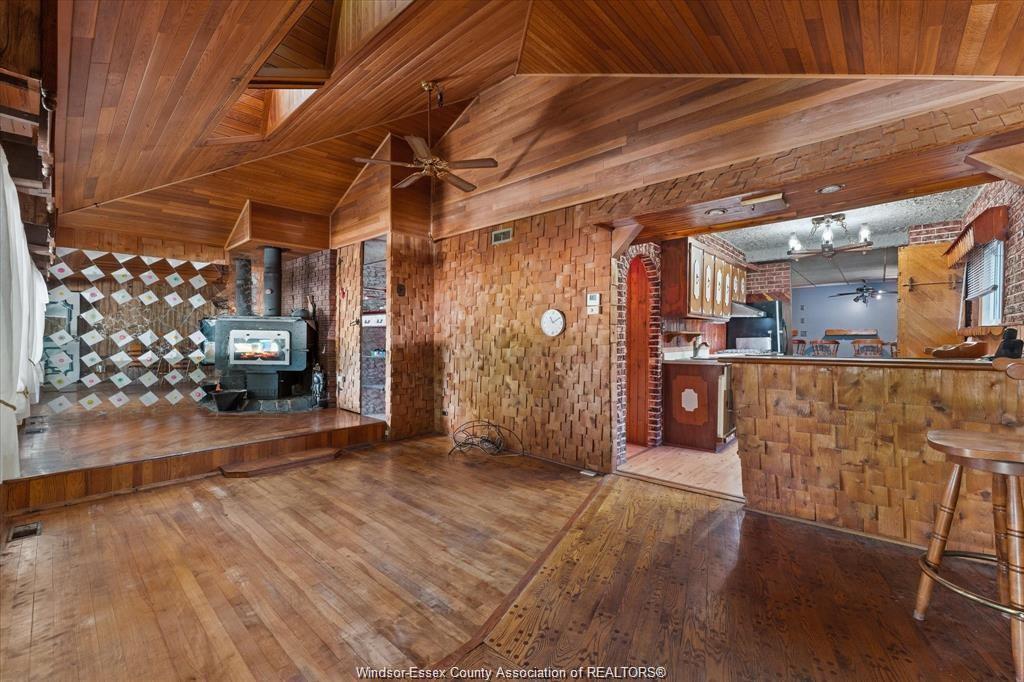 3648 King, Windsor, ON