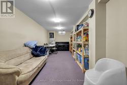 Family Room - 