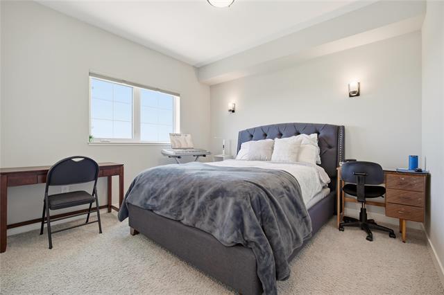 701-300 Centre St, Winnipeg, MB