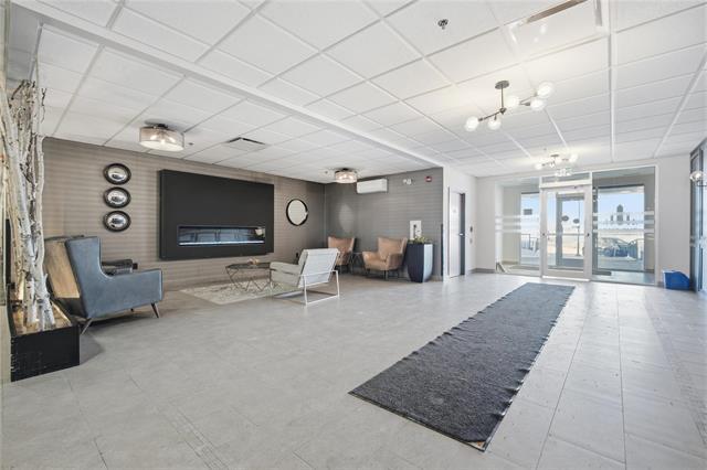 701-300 Centre St, Winnipeg, MB