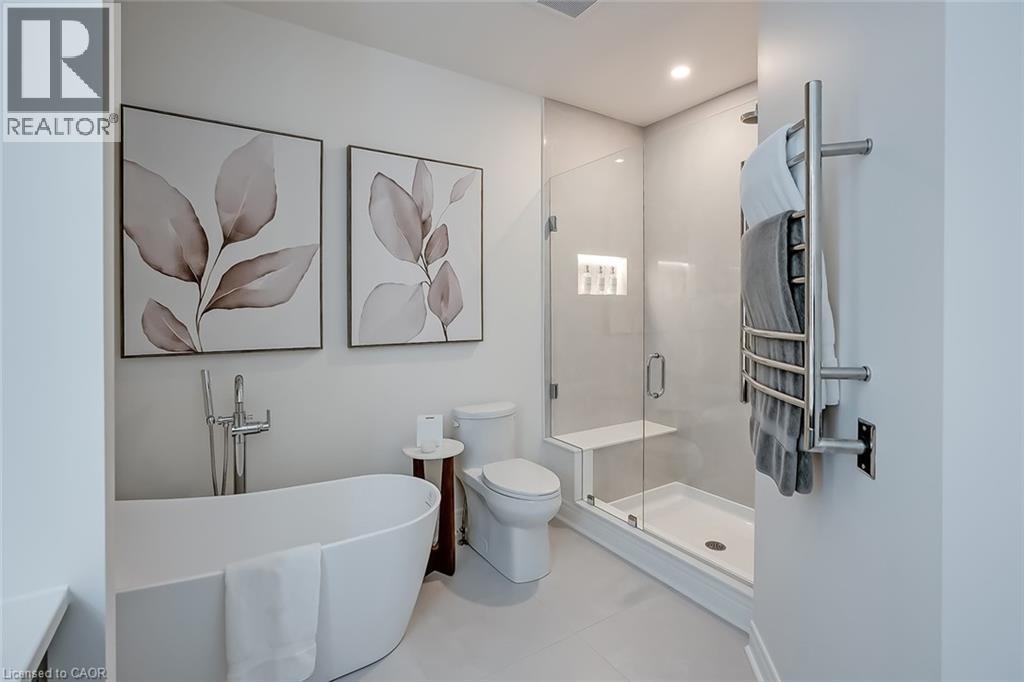 4285 Couples Crescent, Burlington, ON - Indoor Photo Showing Bathroom