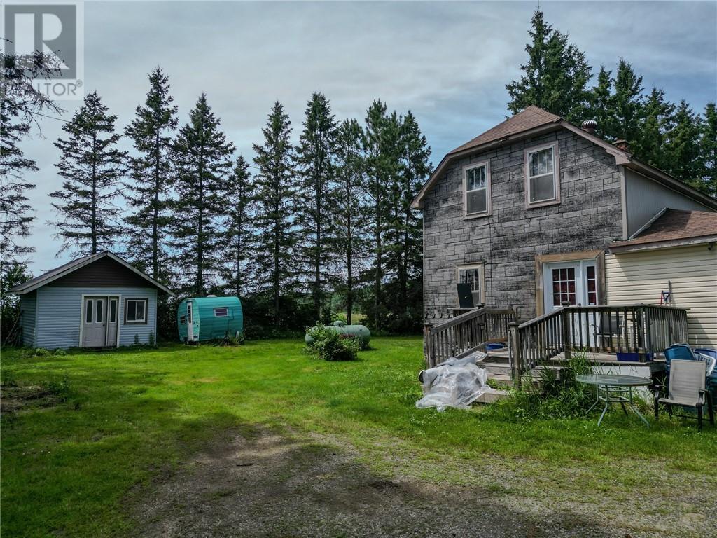 262 St Pothier Road, Whitefish, ON
