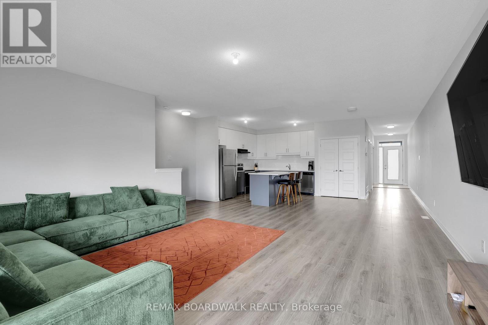 306 Pilot Private, Ottawa, ON