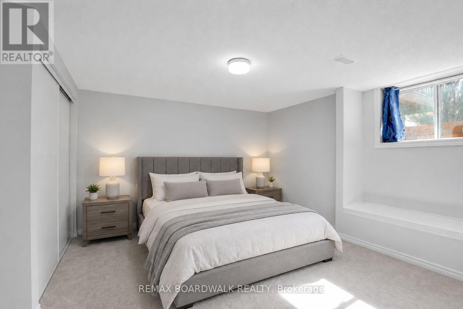 **virtually staged** - 306 Pilot Private, Ottawa, ON