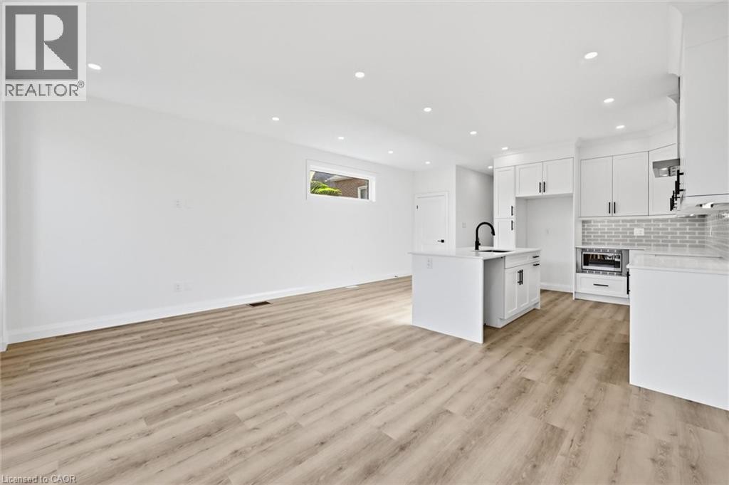48 Melbourne Street, Hamilton, ON