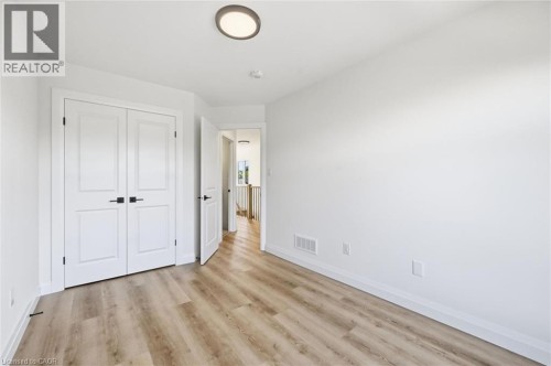 48 Melbourne Street, Hamilton, ON 