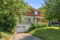 3455 Av. Patricia Montréal (Côte-Des-Neiges/Notre-Dame-De-Grâce), QC H4B 1Y9