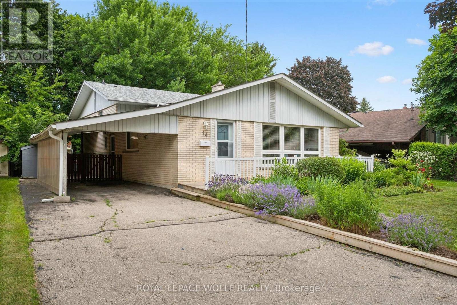 14 Ruskview Road, Kitchener, ON