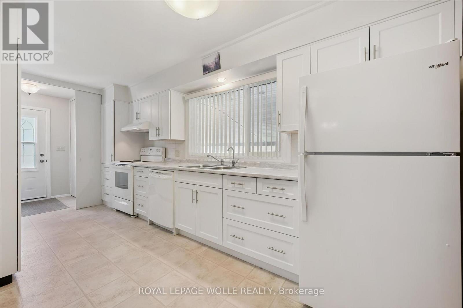 14 Ruskview Road, Kitchener, ON
