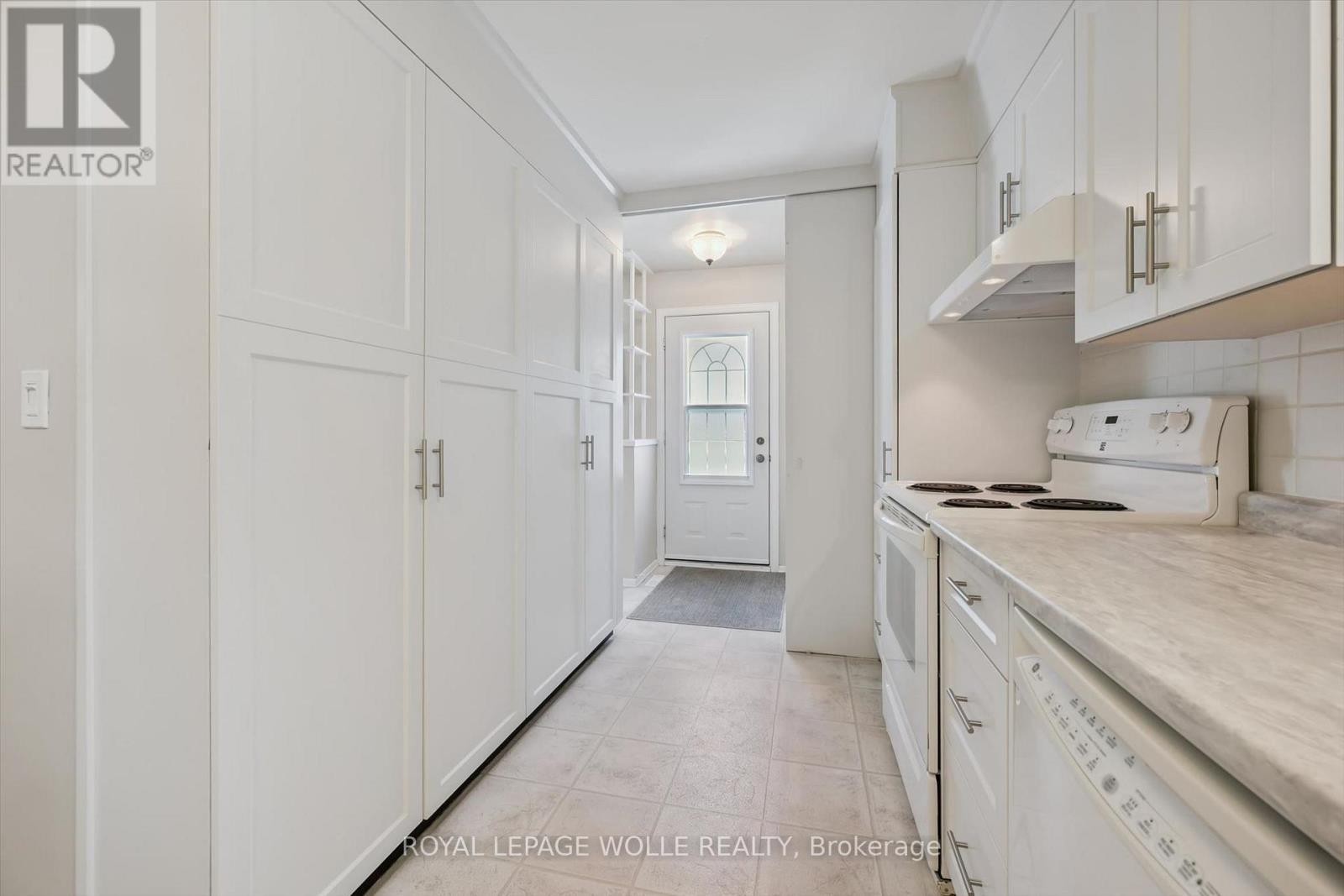14 Ruskview Road, Kitchener, ON