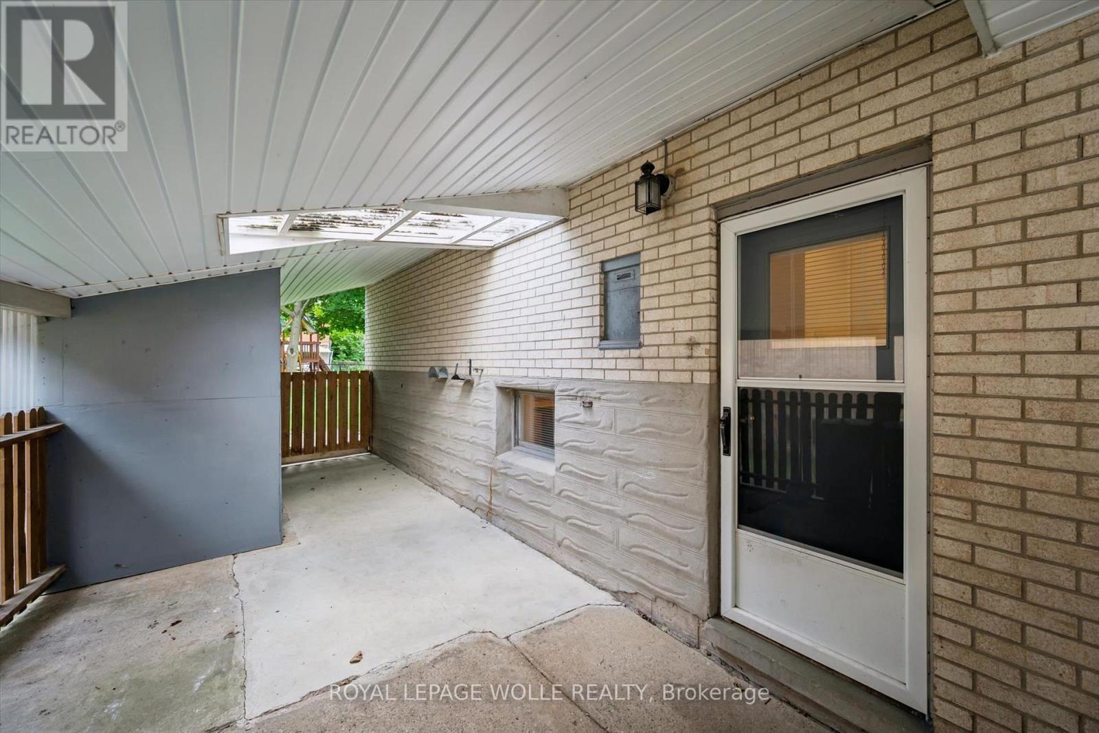 14 Ruskview Road, Kitchener, ON