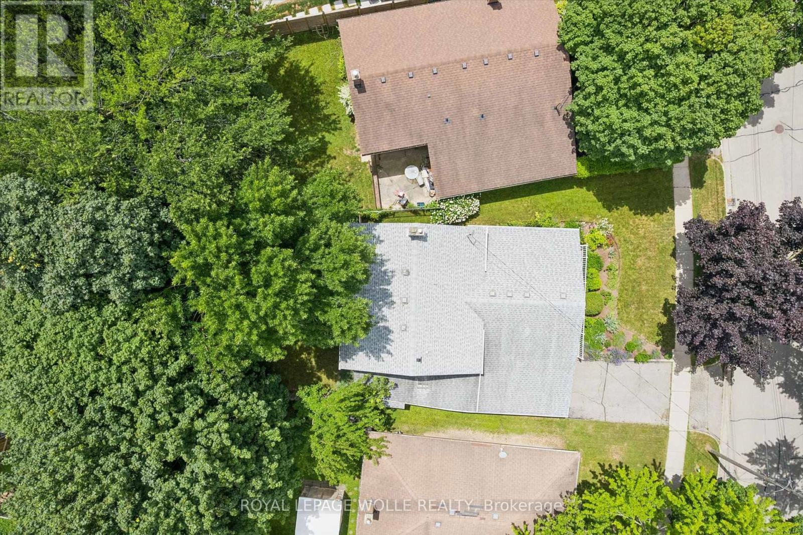 14 Ruskview Road, Kitchener, ON
