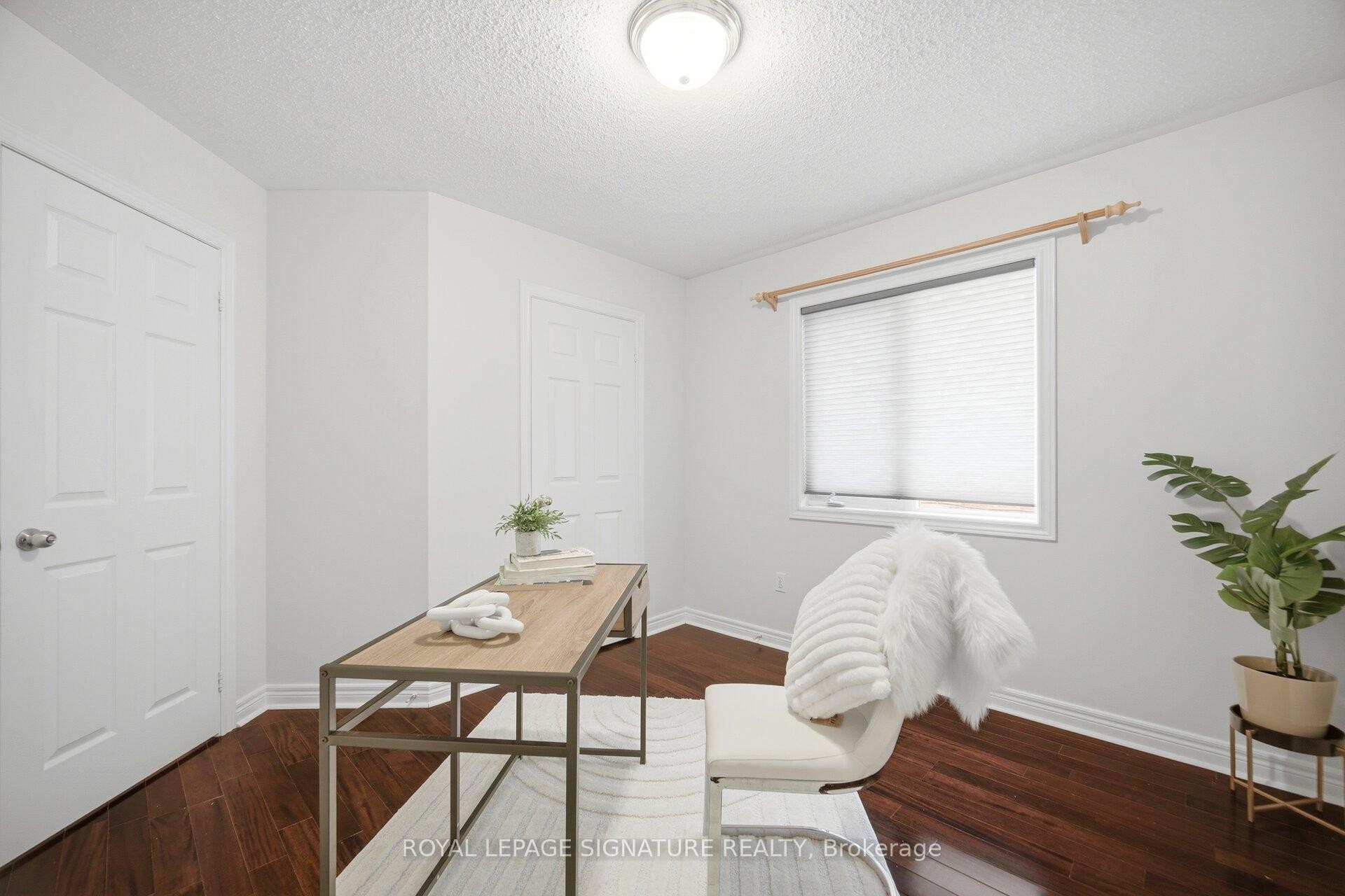 901 Knotty Pine Grove, Mississauga, ON - Indoor