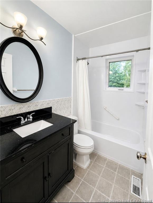 23 Pembroke St, Riverview, NB