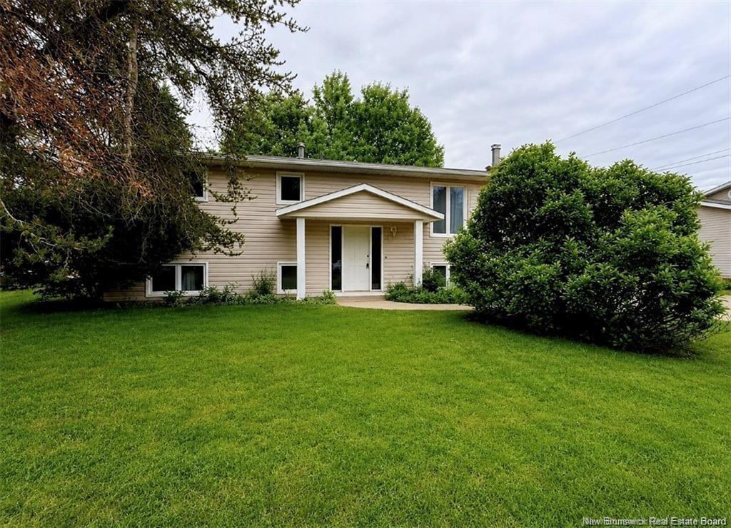 23 Pembroke St, Riverview, NB