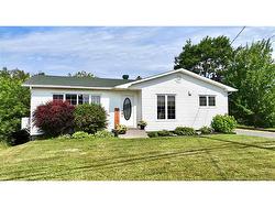 2644 Rough Water Bathurst, NB E2A 6E4