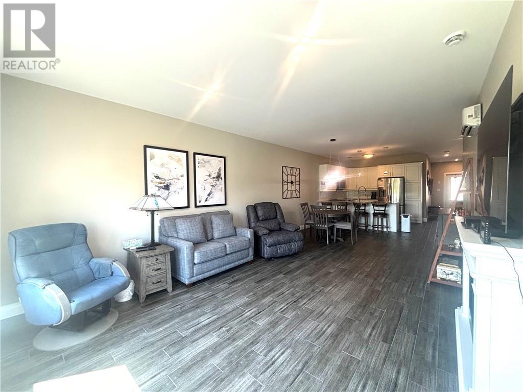 2512 Parkview Drive Unit# E16, Azilda, ON
