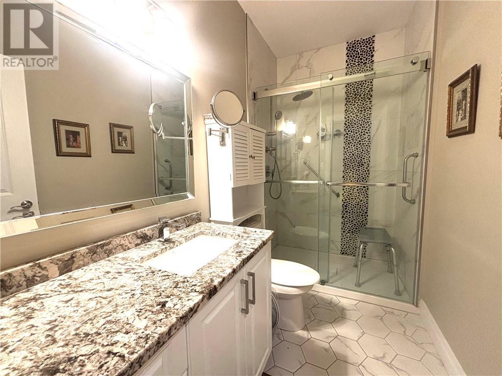 2512 Parkview Drive Unit# E16, Azilda, ON