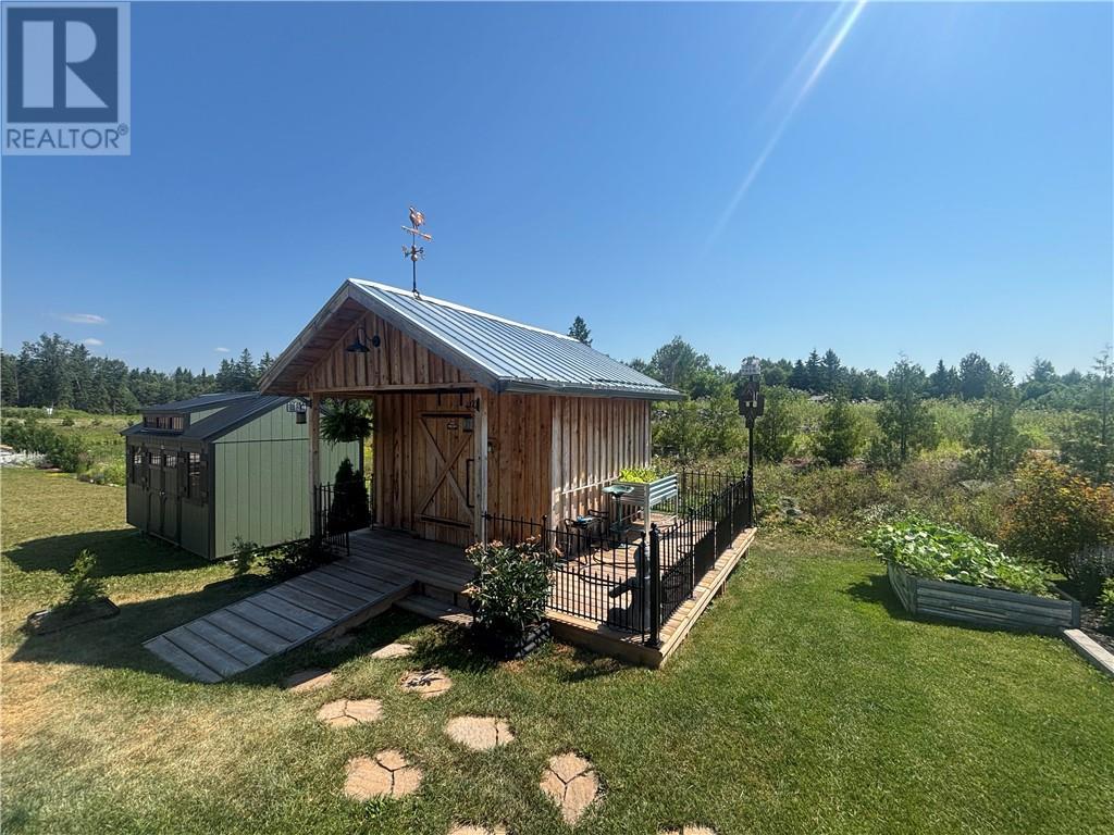 2512 Parkview Drive Unit# E16, Azilda, ON