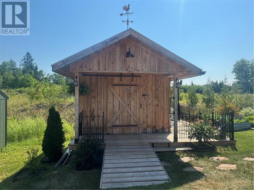 2512 Parkview Drive Unit# E16, Azilda, ON