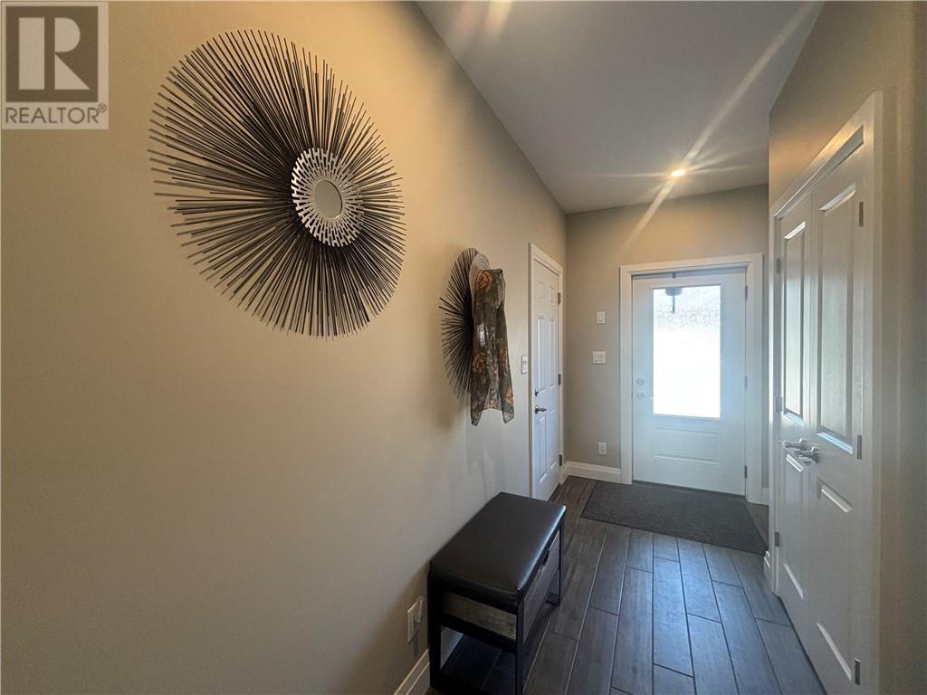 2512 Parkview Drive Unit# E16, Azilda, ON