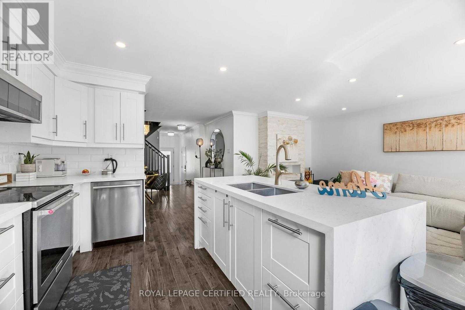 938 Burrows Gate, Milton, ON