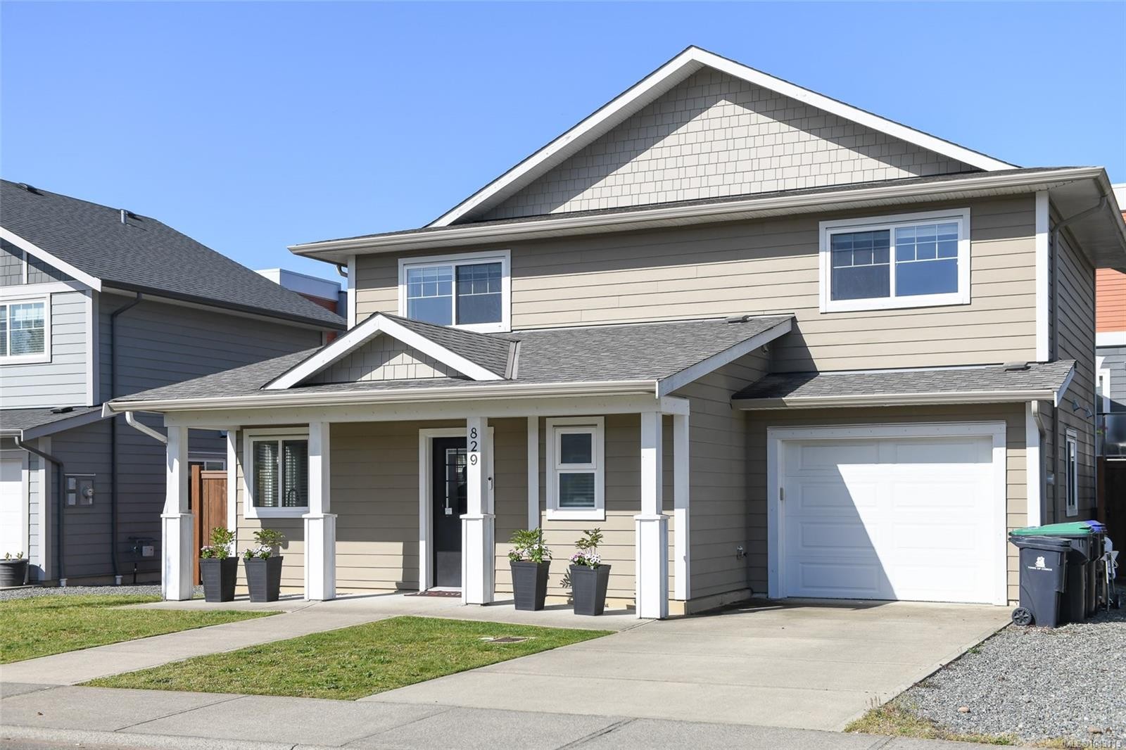 829 Tracker Pl, Comox, BC