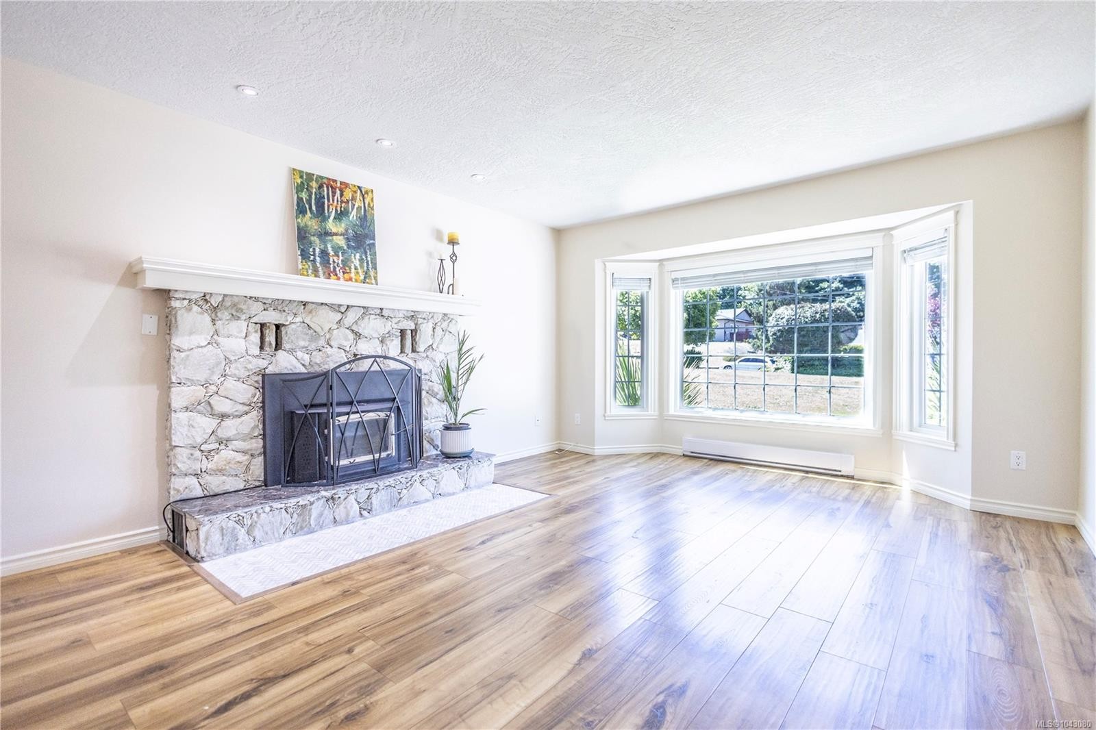 2638 Ernhill Dr, Langford, BC