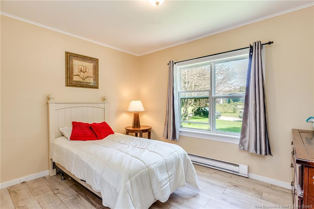 298 Westmorland Rd, Saint John, NB - Indoor Photo Showing Bedroom