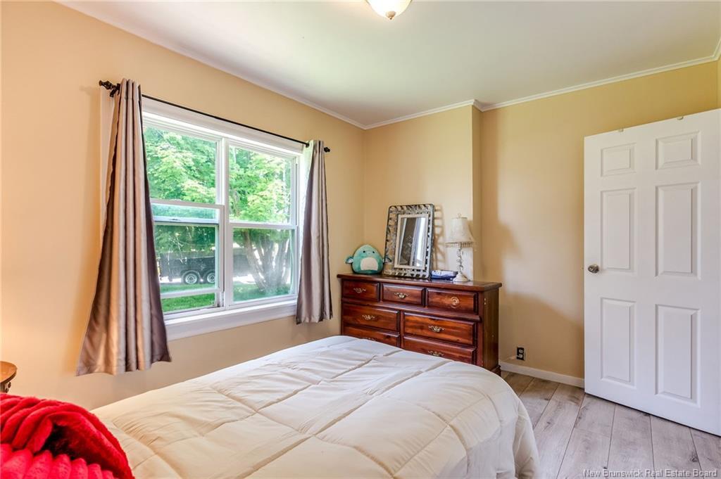 298 Westmorland Rd, Saint John, NB - Indoor Photo Showing Bedroom