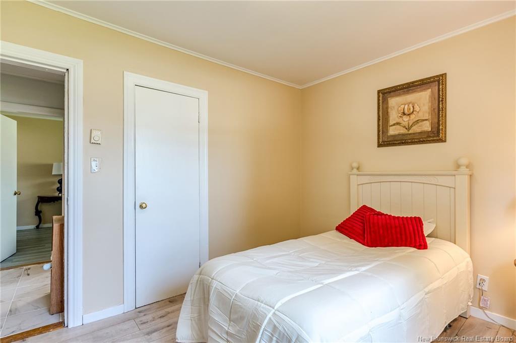 298 Westmorland Rd, Saint John, NB - Indoor Photo Showing Bedroom