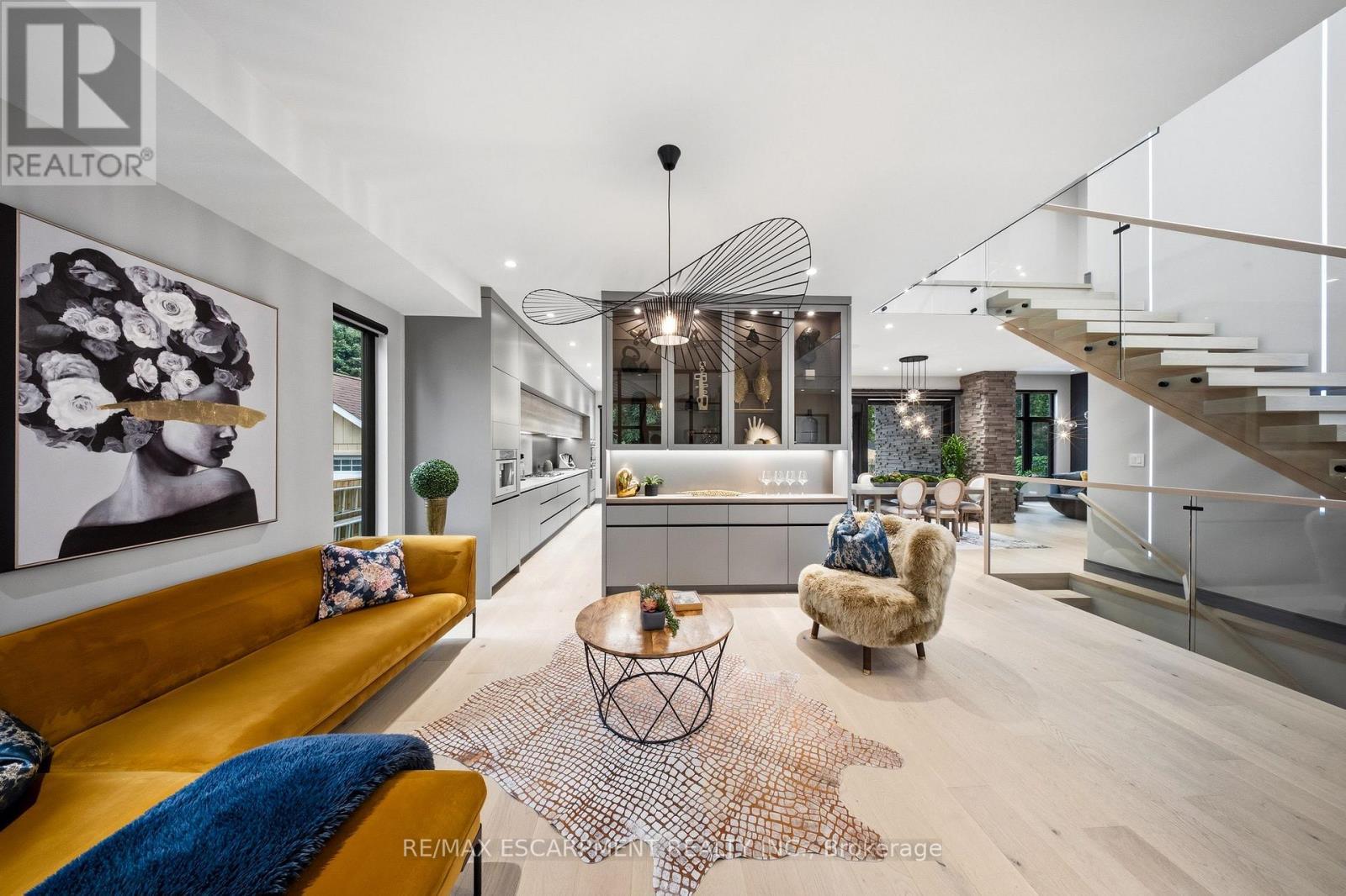 1617 Trotwood Avenue, Mississauga, ON - Indoor
