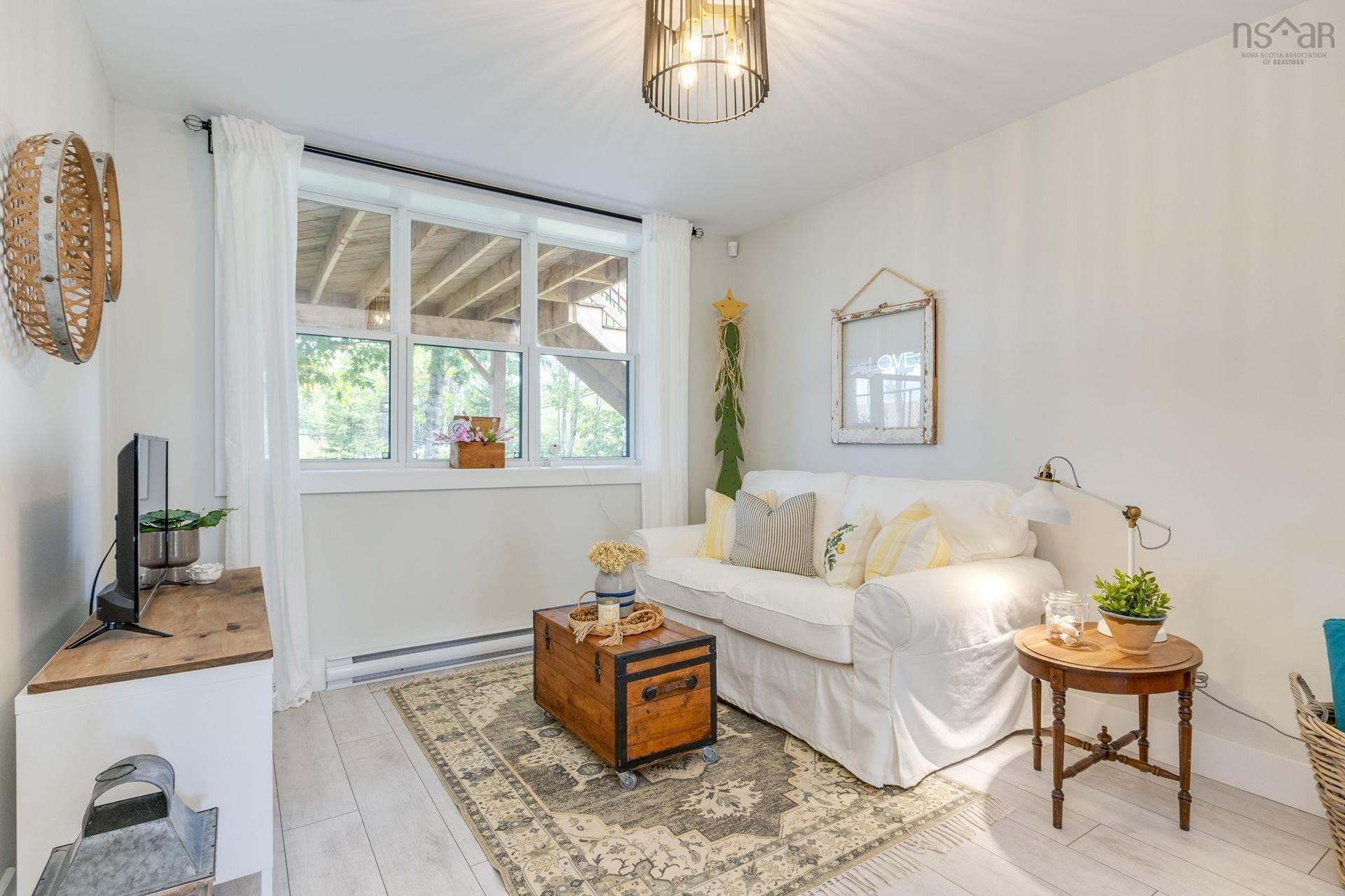 2 Owdis Avenue, Lantz, NS - Indoor
