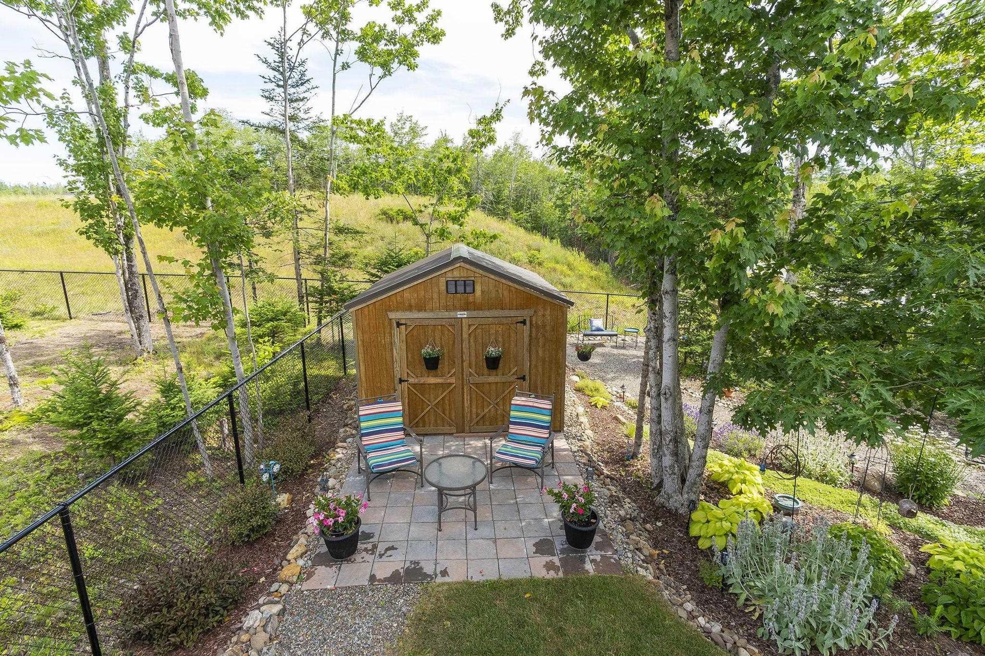 2 Owdis Avenue, Lantz, NS - Outdoor