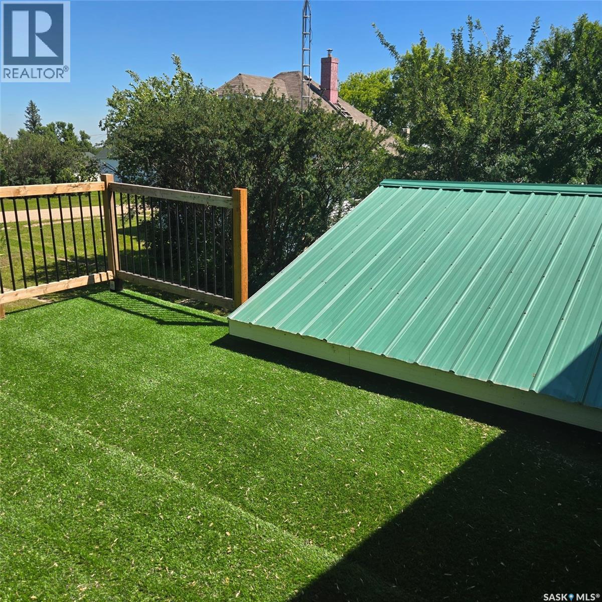 608 Whyte Street, Loreburn, SK