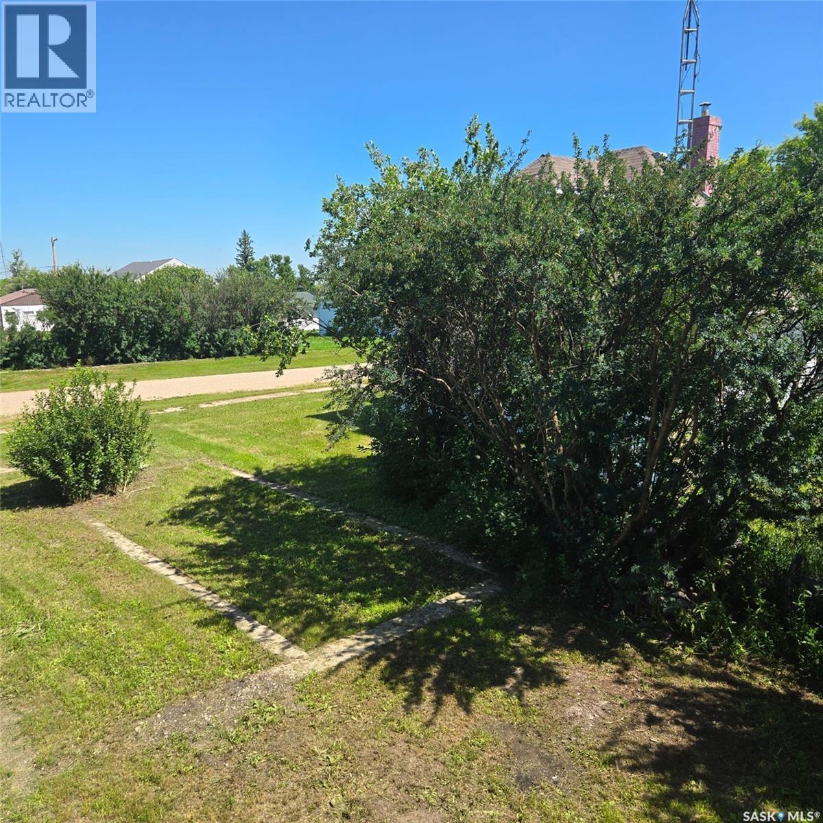 608 Whyte Street, Loreburn, SK