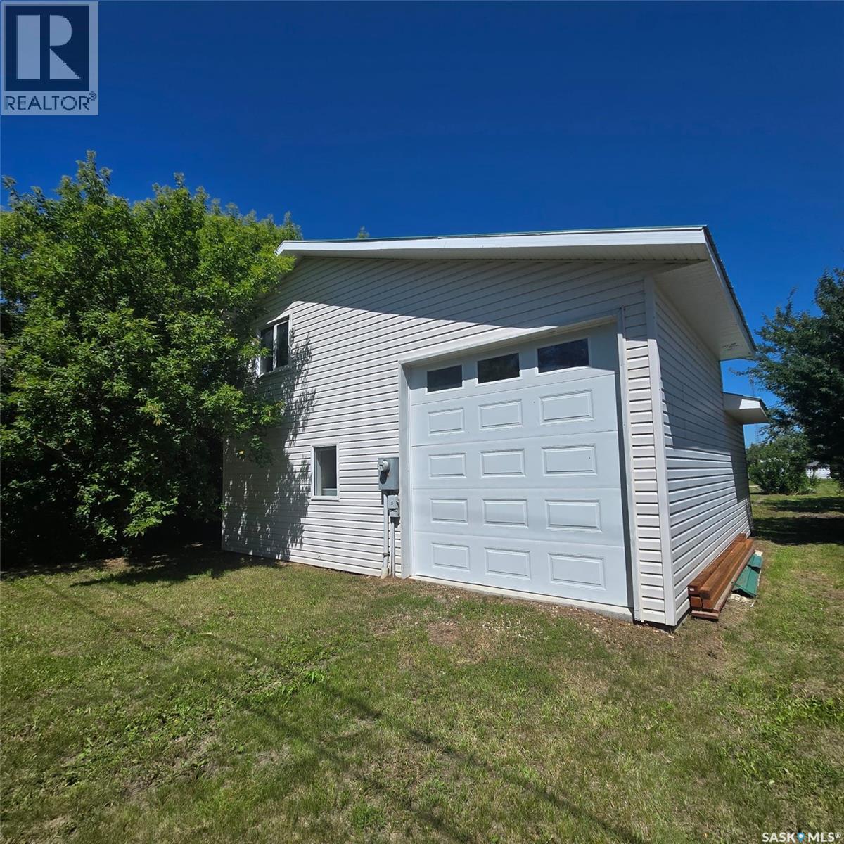 608 Whyte Street, Loreburn, SK